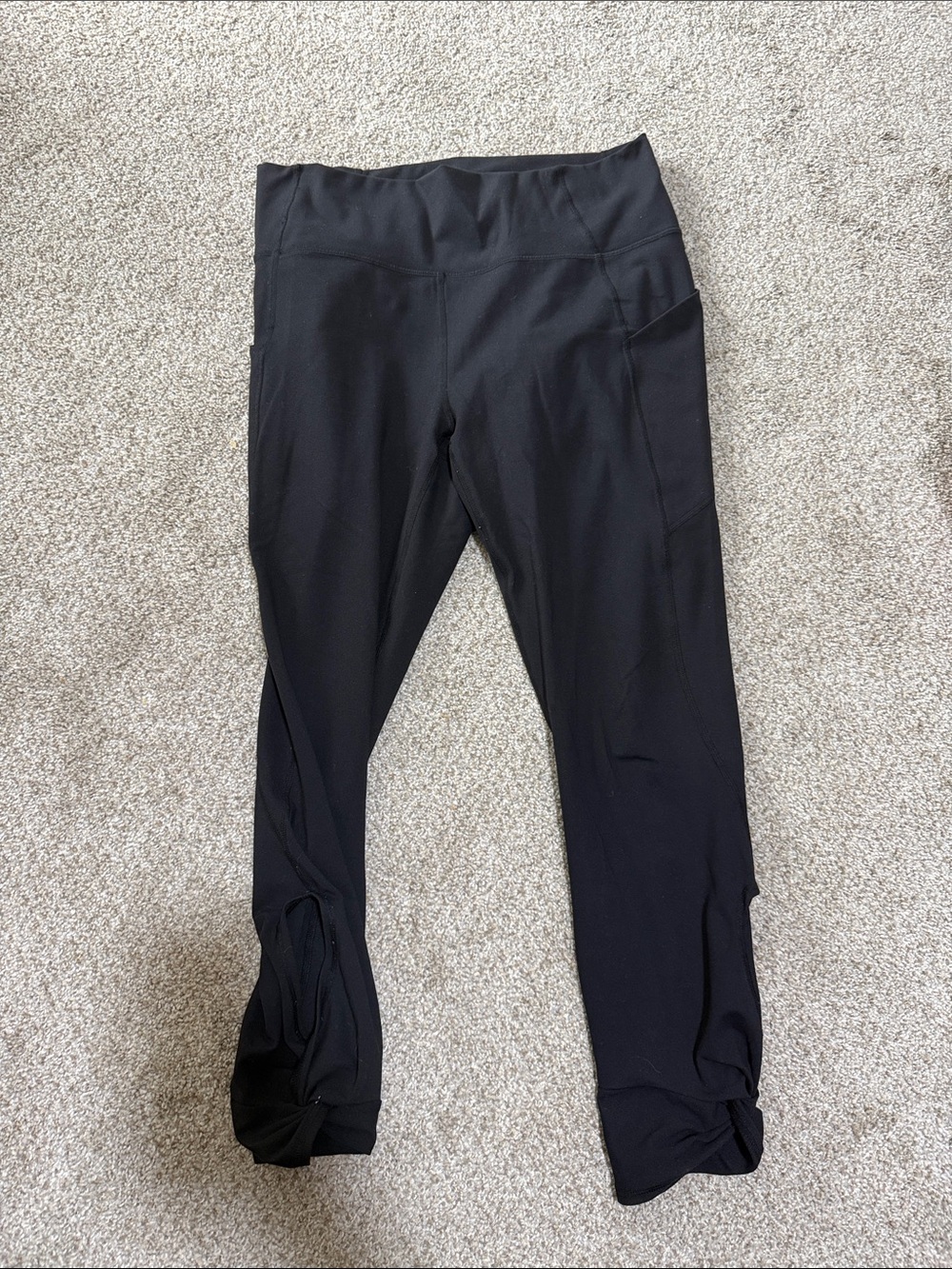 Fabletics size LBlack Performance Leggings with Side Pocket and cutout on leg